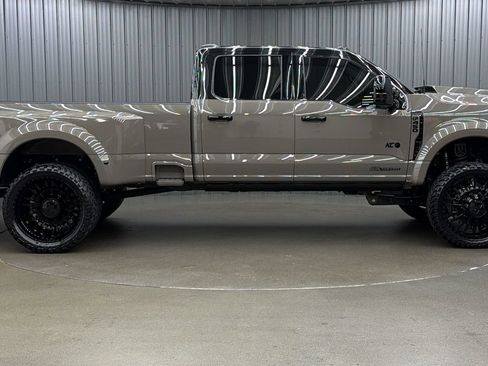 Used 2026 Ford F450 Platinum w/ Platinum Plus Package AWD/4WD image 6