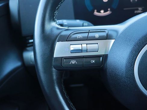 Used 2025 Hyundai Kona SEL image 19