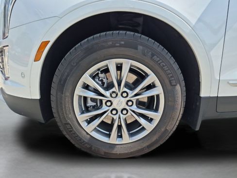 Used 2023 Cadillac XT5 Premium Luxury w/ Technology Package FWD image 29