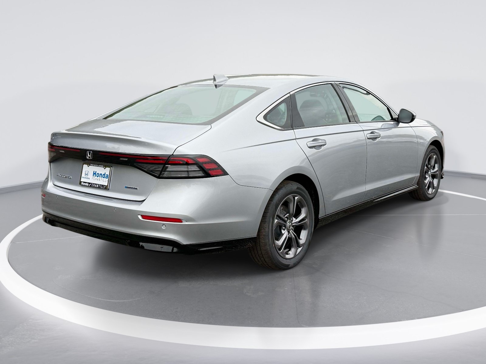 New 2026 Honda Accord Hybrid EX-L image 2