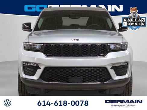 Used 2024 Jeep Grand Cherokee Limited w/ Black Appearance Package AWD/4WD image 4