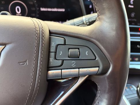 Used 2022 Cadillac Escalade Sport Platinum AWD/4WD image 61