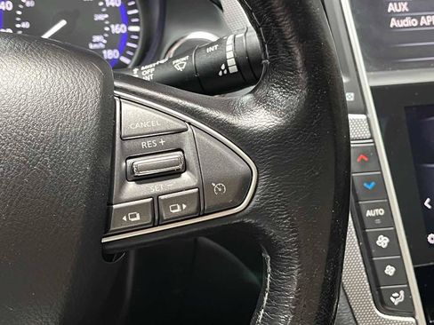 Used 2015 INFINITI Q50 Premium w/ Navigation Package AWD/4WD image 11