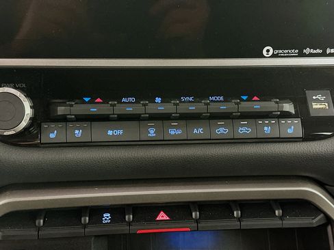 Used 2024 Toyota Tundra Limited w/ Nightshade Package image 23