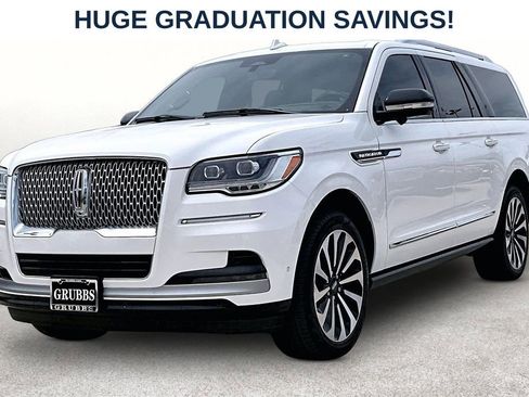 Used 2024 Lincoln Navigator L Reserve AWD/4WD image 13