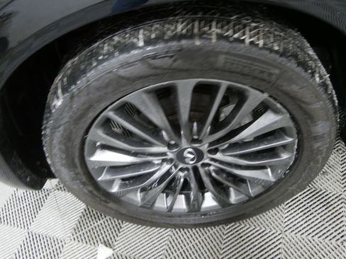 Used 2023 INFINITI QX80 Sensory w/ Cargo Package image 10