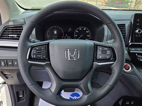Used 2025 Honda Odyssey EX-L image 26