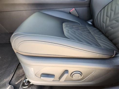 New 2026 Kia Sportage X-Line image 16