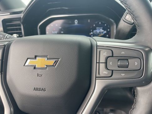 Used 2025 Chevrolet Silverado 2500 LT w/ Safety Package image 19