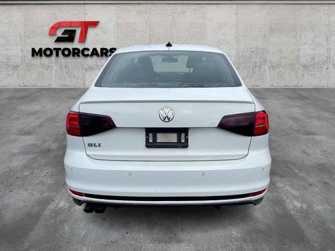 Used 2016 Volkswagen Jetta GLI SE image 8