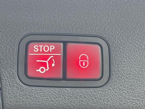 Certified 2024 Mercedes-Benz GLS 580 4MATIC image 13