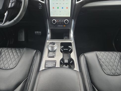 Certified 2024 Ford Edge Titanium w/ Equipment Group 301A image 21