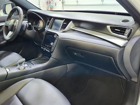 Used 2021 INFINITI QX50 Luxe w/ Appearance Package FWD image 24