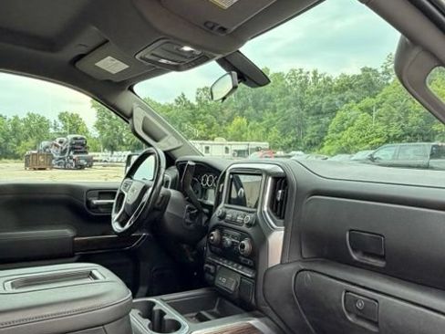 Used 2021 Chevrolet Silverado 1500 RST AWD/4WD image 12