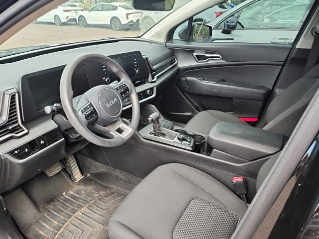 Used 2023 Kia Sportage LX AWD/4WD image 27