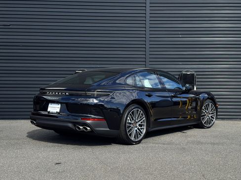 Used 2025 Porsche Panamera 4 AWD/4WD image 8