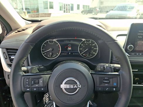 Certified 2023 Nissan Rogue SV w/ SV Premium B Package image 19