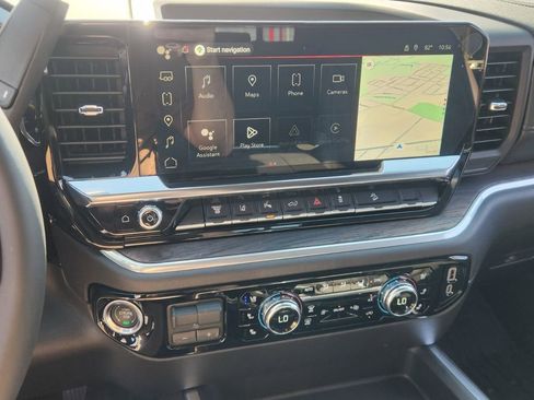 New 2026 GMC Sierra 3500 SLT w/ SLT Convenience Package AWD/4WD image 17