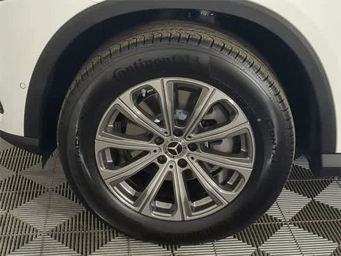 Certified 2026 Mercedes-Benz GLC 300 4MATIC image 12