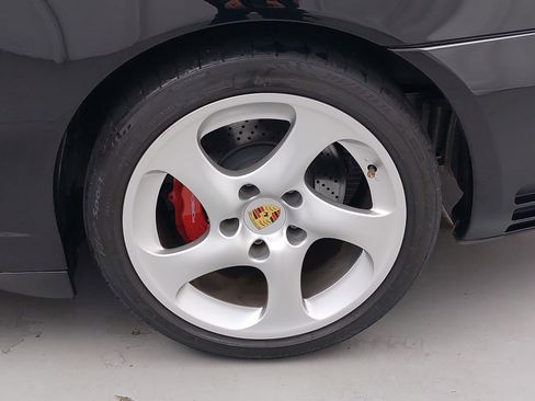 Used 2004 Porsche 911 Carrera 4S image 25