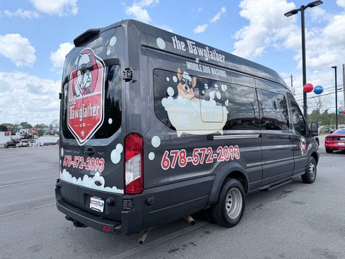 Used 2018 Ford Transit 350 XLT RWD image 6