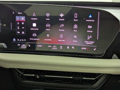 New 2025 Audi A6 e-tron Premium Plus RWD image 16