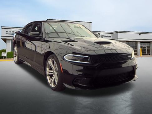 Used 2022 Dodge Charger R/T RWD image 6