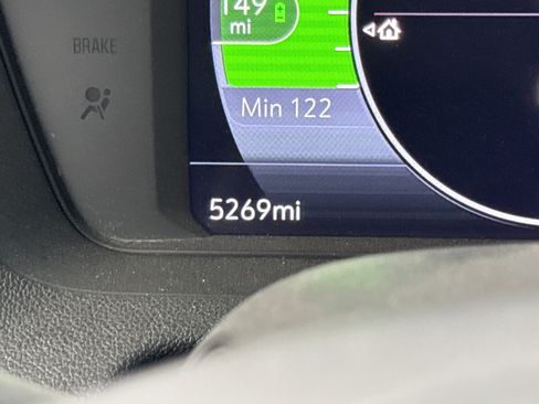 Used 2023 Chevrolet Bolt LT w/ Infotainment Package image 5