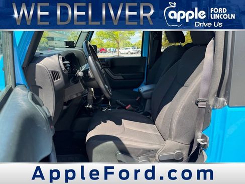 Used 2017 Jeep Wrangler Sport w/ Quick Order Package 23S AWD/4WD image 9