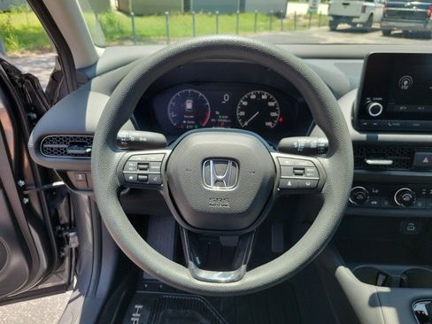 Used 2025 Honda HR-V LX image 24