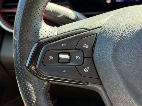 Used 2024 Chevrolet Trax RS w/ Driver Confidence Package FWD image 20