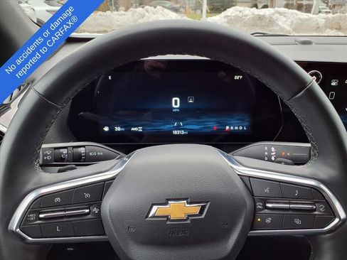 Used 2025 Chevrolet Equinox LT image 20