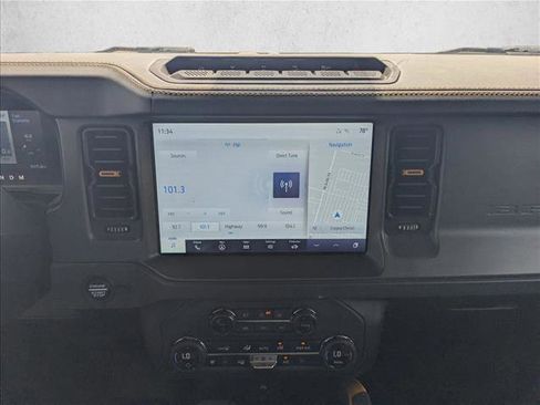 Used 2024 Ford Bronco Badlands AWD/4WD image 12