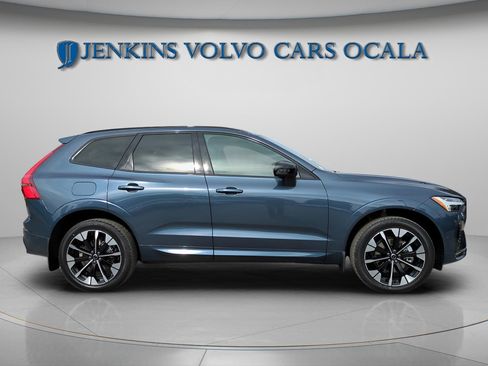 New 2026 Volvo XC60 B5 Plus w/ Protection Package Premier image 9