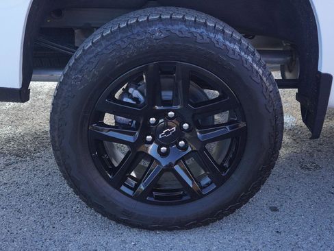 New 2026 Chevrolet Silverado 1500 LT Trail Boss w/ Convenience Package II AWD/4WD image 13