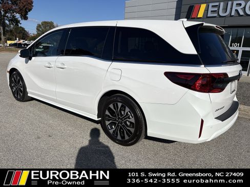 Used 2025 Honda Odyssey Elite image 27