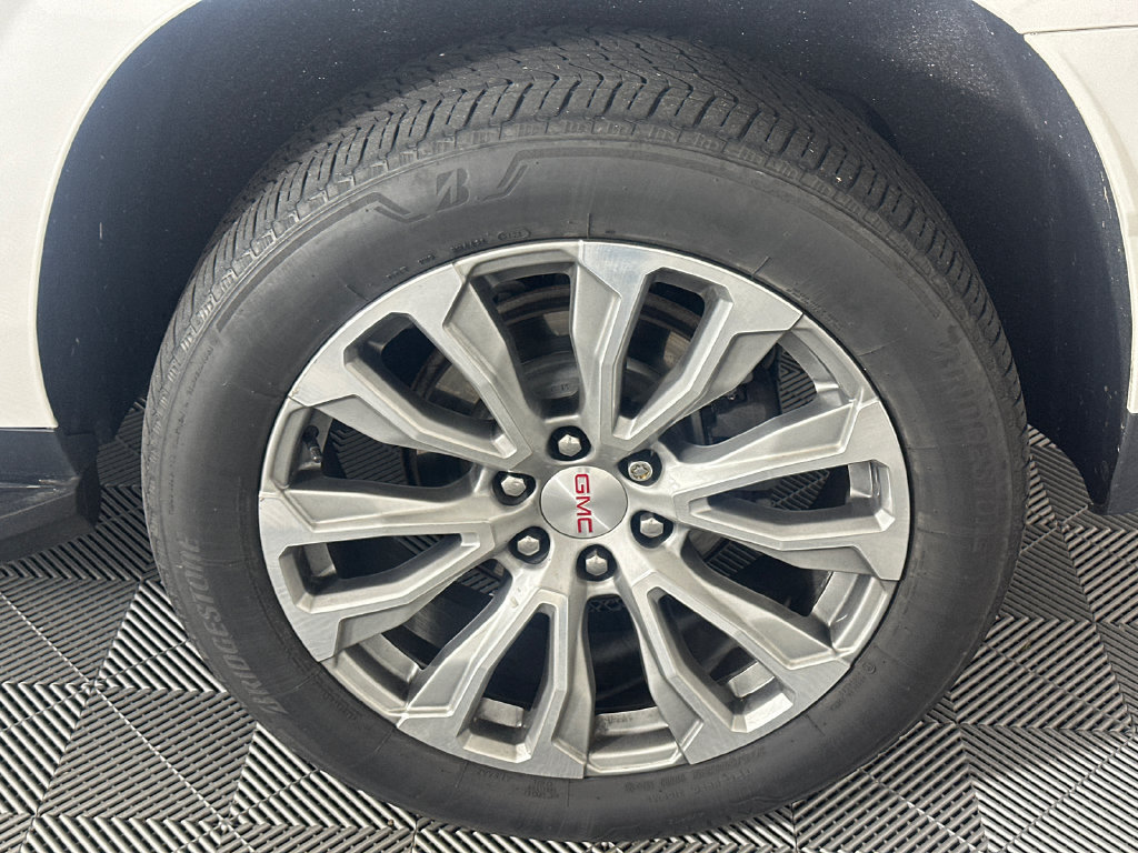 Used 2021 GMC Yukon XL Denali AWD/4WD image 10