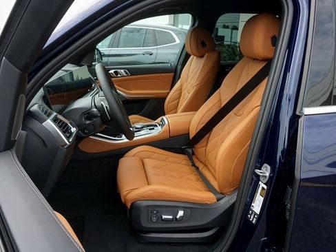 Used 2026 BMW X5 xDrive40i w/ Premium Package image 9