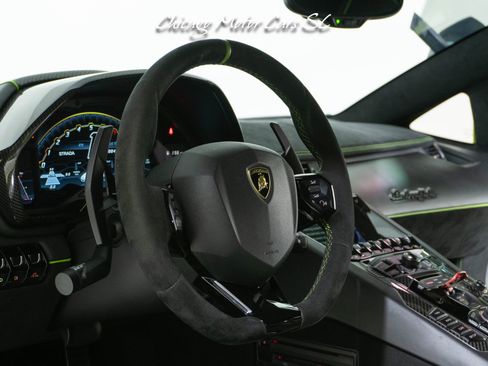 Used 2019 Lamborghini Aventador SVJ AWD/4WD image 39