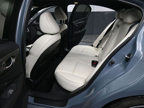 Used 2021 INFINITI Q50 Red Sport 400 w/ Carbon Fiber Package image 26