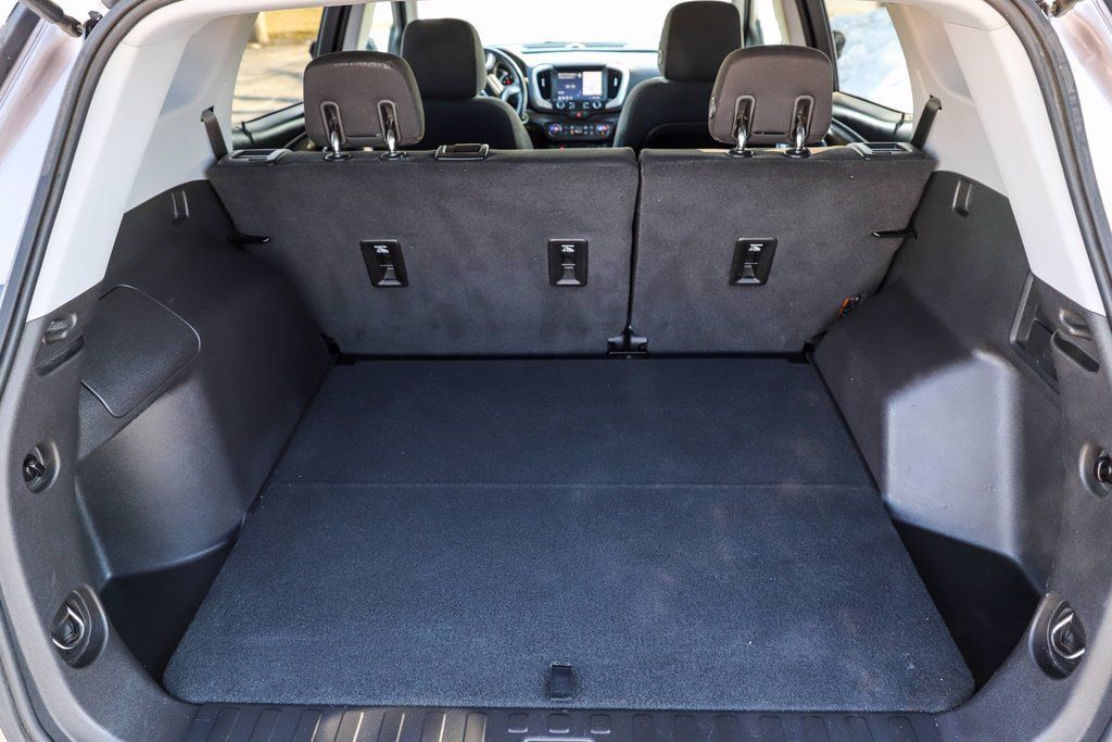 Used 2019 GMC Terrain SLE w/ Driver Convenience Package AWD/4WD image 8
