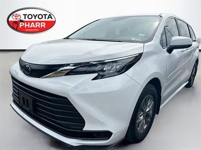 Used 2024 Toyota Sienna LE