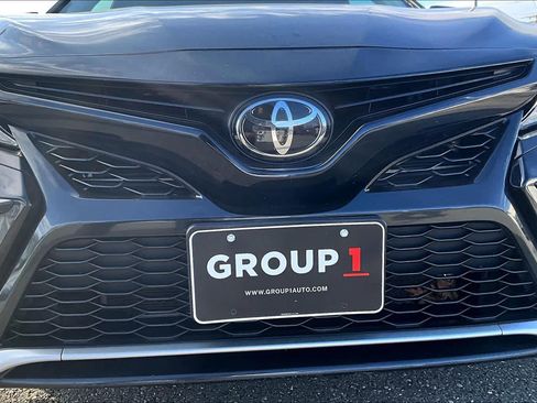 Used 2022 Toyota Camry XSE image 29