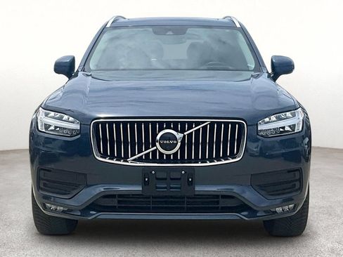 Used 2020 Volvo XC90 T6 Momentum AWD/4WD image 3