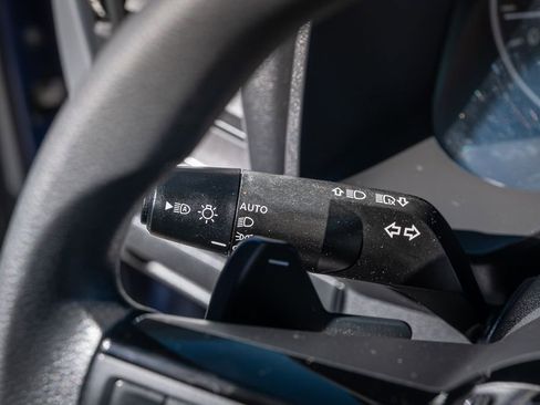 Used 2023 Nissan Rogue SV FWD image 21