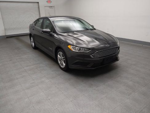 Used 2018 Ford Fusion S FWD image 13