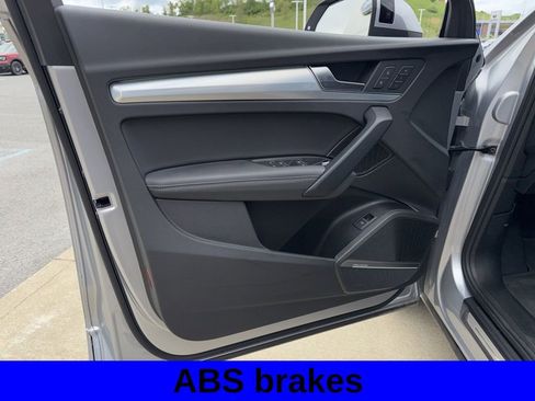 Used 2025 Audi Q5 2.0T Premium Plus AWD/4WD image 13