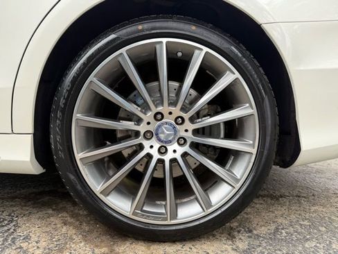 Used 2015 Mercedes-Benz S 550 Sedan image 43