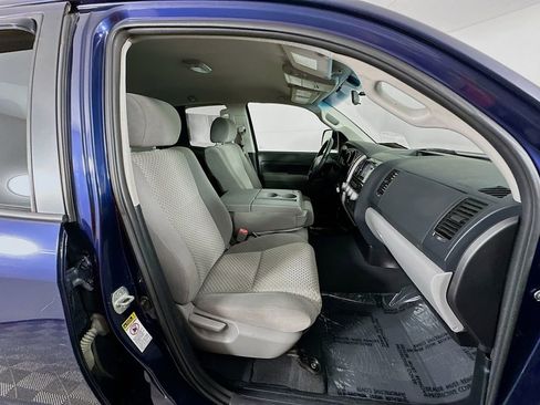 Used 2013 Toyota Tundra 4x4 Double Cab w/ Tow Pkg image 30