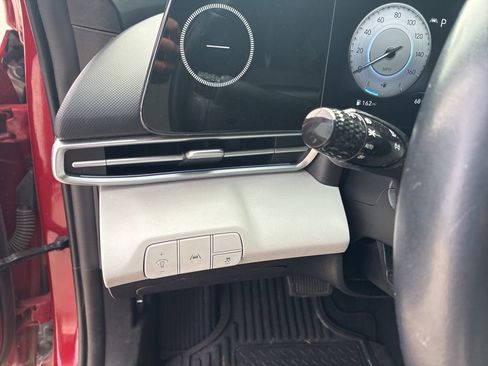 Used 2023 Hyundai Elantra Limited image 19